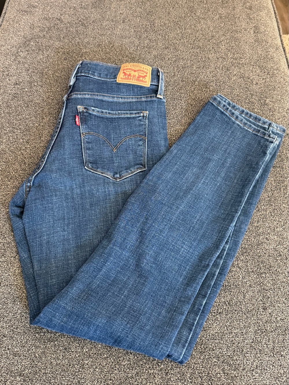 Levi's 312 Women's Classic Blue Straight-Leg Jeans